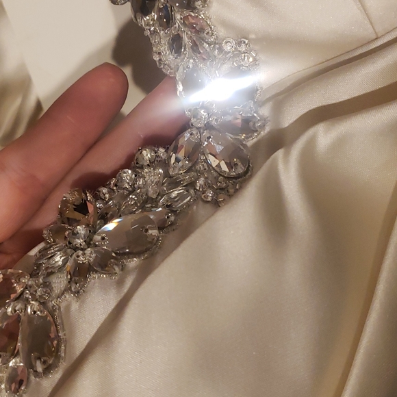 Winnie Couture wedding dress 4 6 8 - Picture 12 of 13